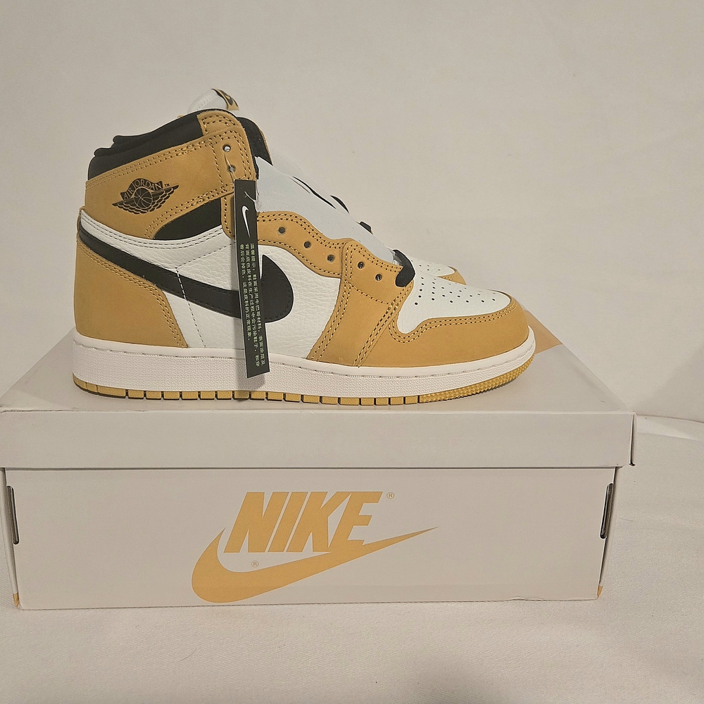 Nike Yellow and Black High-Top Sneakers